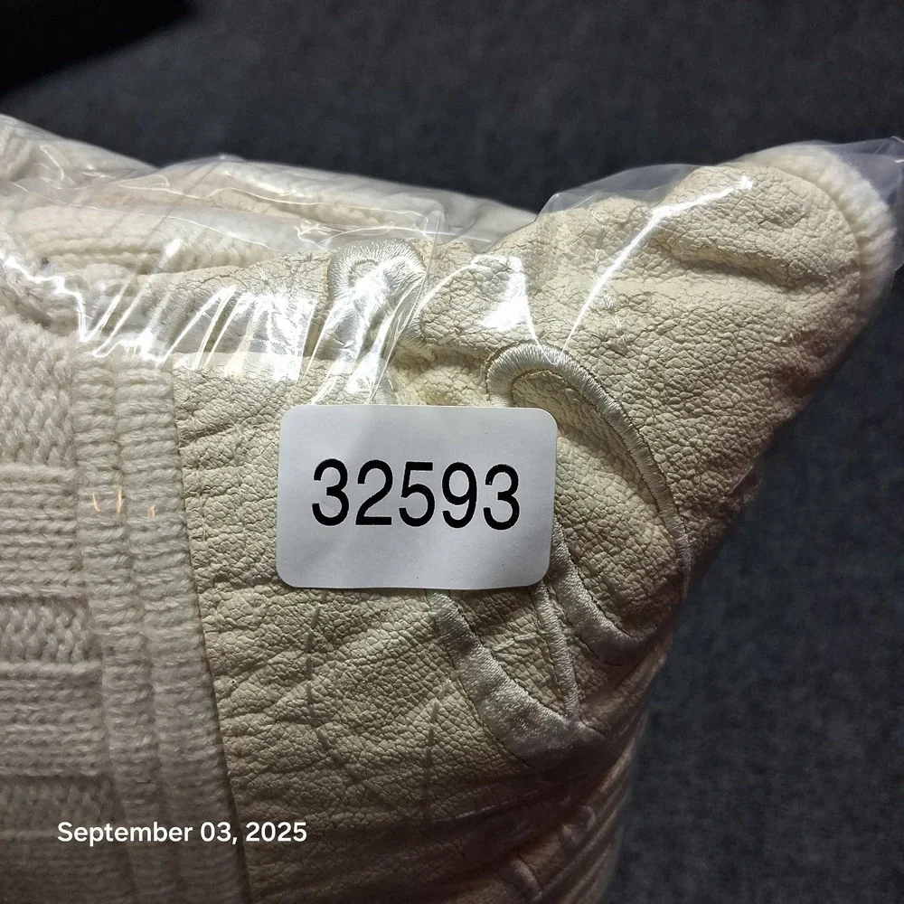 VTG Y2K 90s Platinum Life‎ Bare Fox Biggie Sweater Size 3XL White